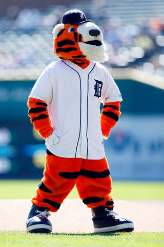 Tigers Mascot PAWS To Deliver Personalized Majestic Jerseys For Father's  Day - CBS Detroit