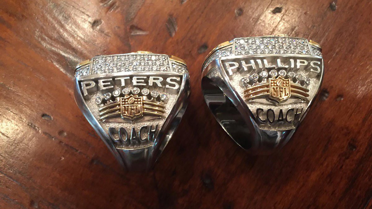 LOOK: The Broncos' massive Super Bowl 50 rings boast 212 diamonds