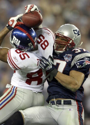 david-tyree-helmet-catch-giants.jpg