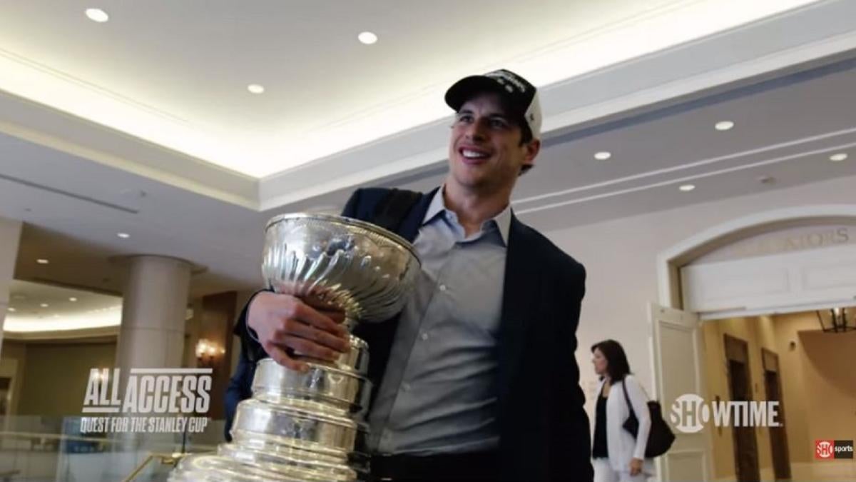 Sidney Crosby Shaves Beard  All Access: Quest for the Stanley Cup 