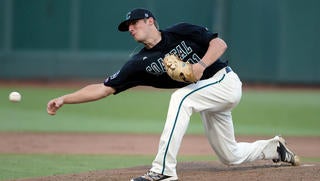 2016 CWS: Dalbec Pitches Arizona To Finals — College Baseball, MLB