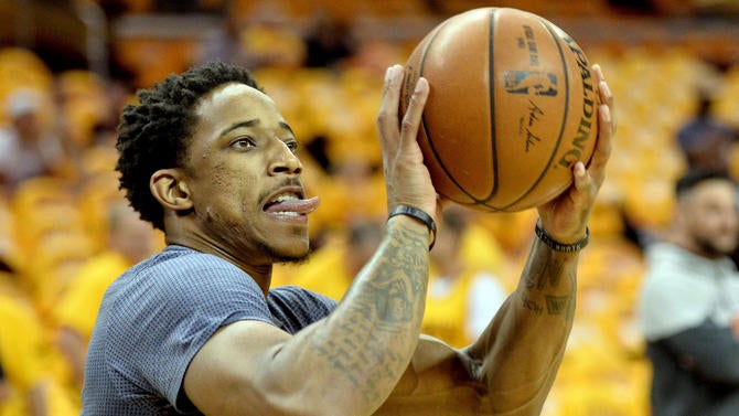 demar-derozan-raptors.jpg