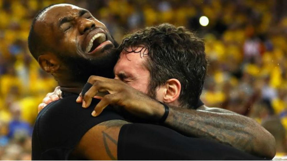 Kevin Love describes his NBA Finals hug with LeBron as 'a warm, cuddly  embrace' - CBSSports.com