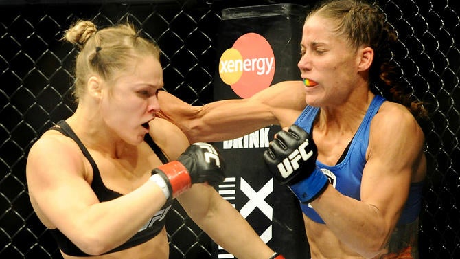rousey-carmouche.jpg