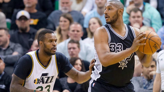 Boris Diaw in Utah