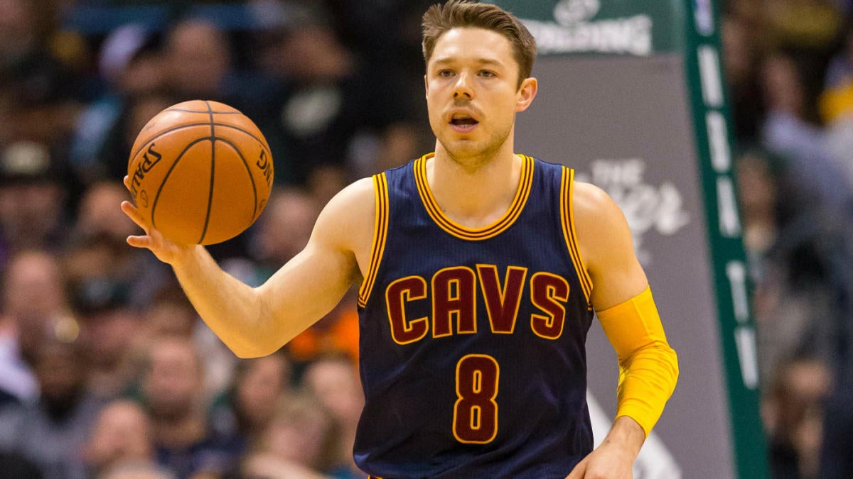 delly cavs jersey