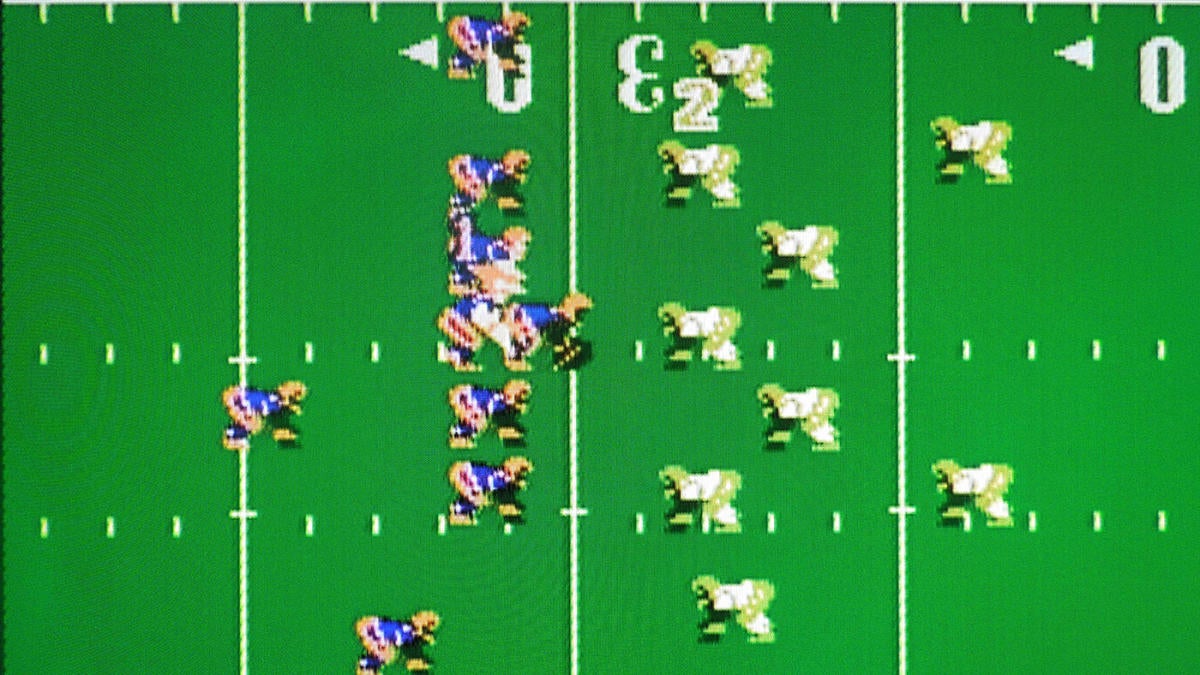 It's Tecmo Bowl season! 