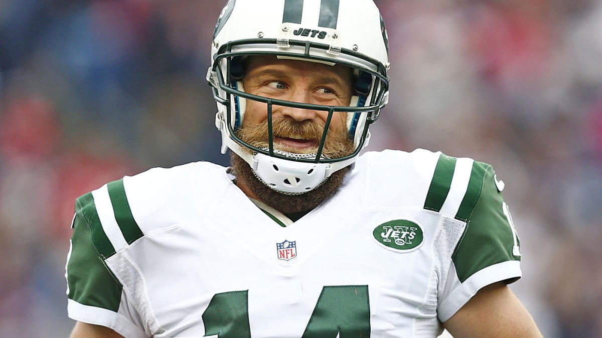 Todd Bowles knows there is a 'deadline' on signing Ryan Fitzpatrick