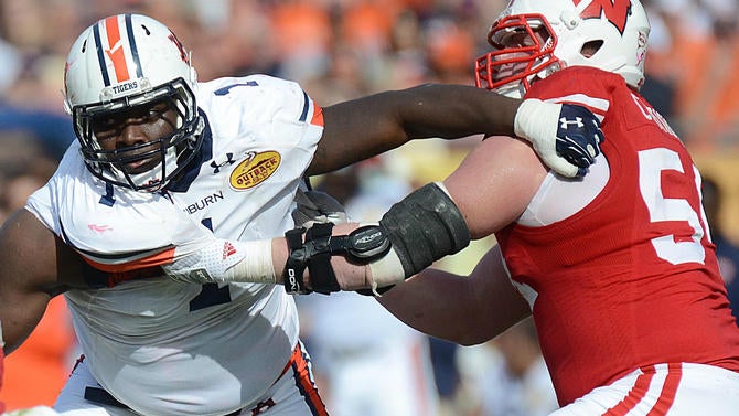 montravius-adams-auburn.jpg