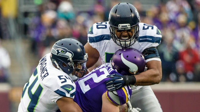 bobby-wagner-k-j-wright-seahawks.jpg