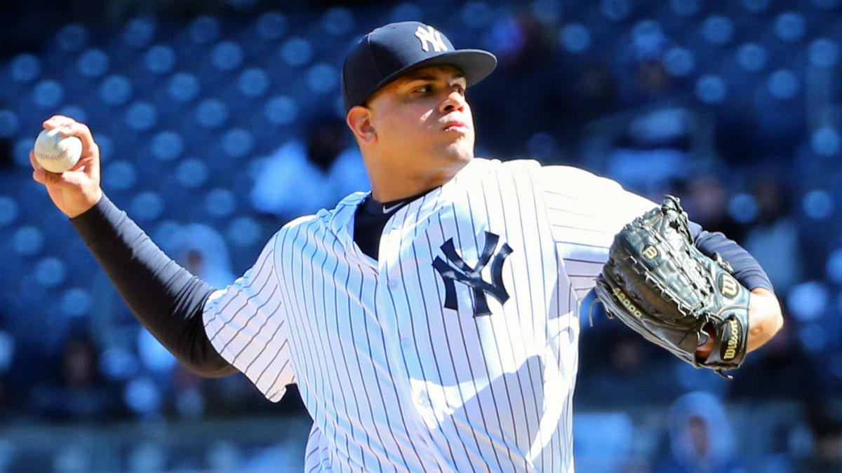 Yankees star Dellin Betances pitches the importance of math to students 