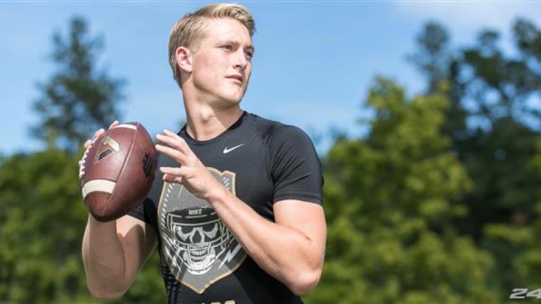 Breaking 4 Star Qb Jack Sears Commits To Usc Cbssports Com
