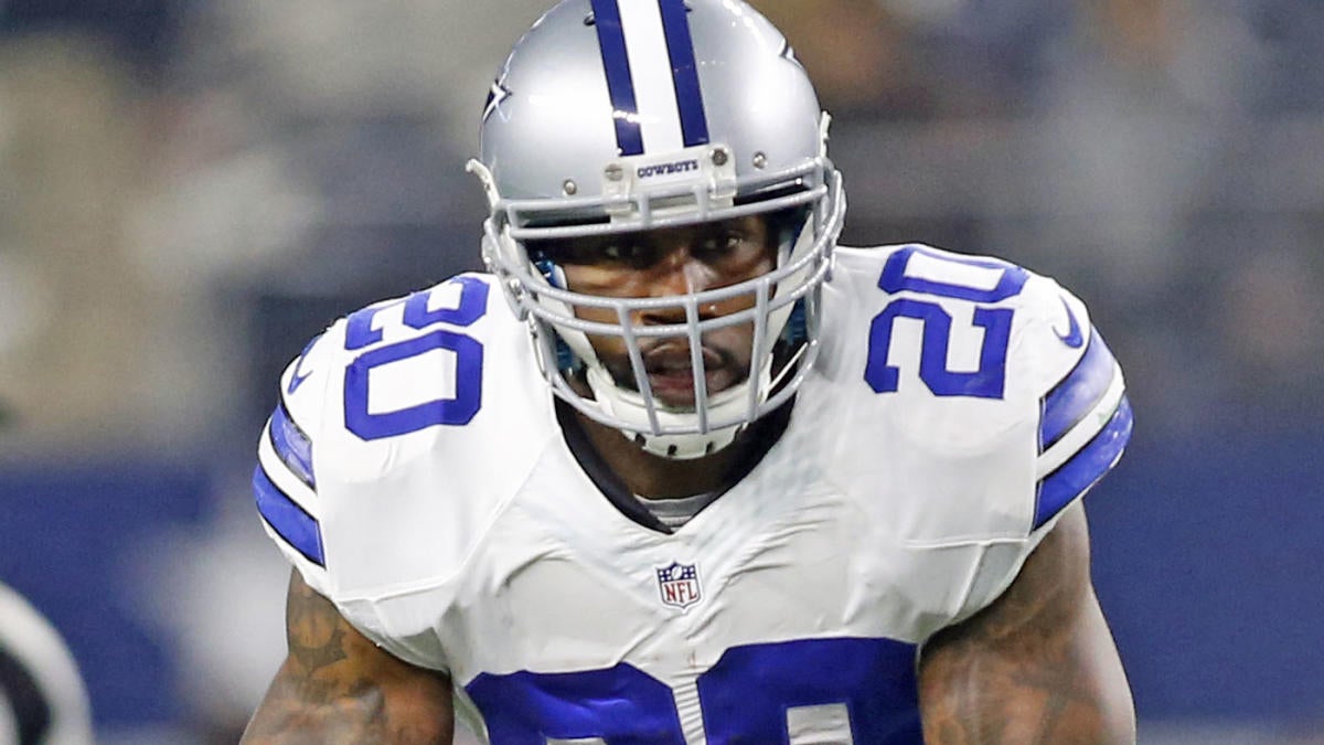 Cowboys place Darren McFadden on waivers; ex-Hog has no plans to