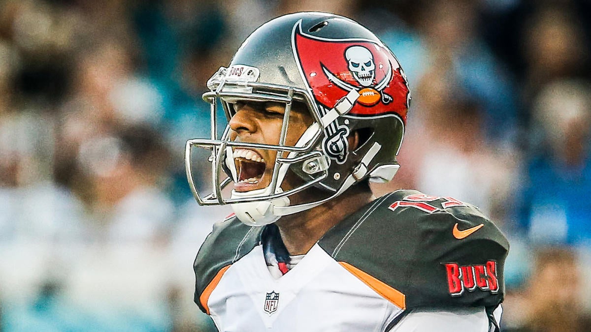 Former NFL kicker: Struggling Roberto Aguayo was drafted way too high 