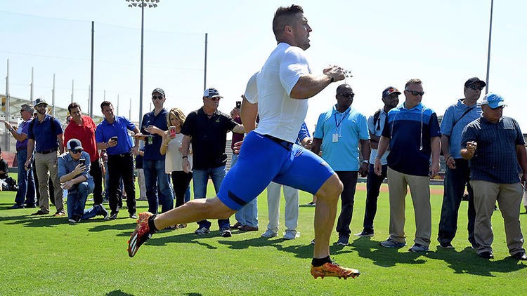 An Mlb Prospect Expert Breaks Down Tim Tebow As An Mlb Prospect