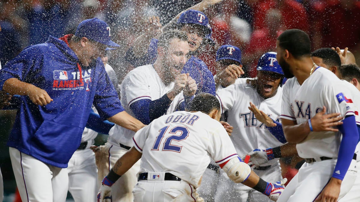 Clutch hitting has Rangers on pace to make MLB history this season
