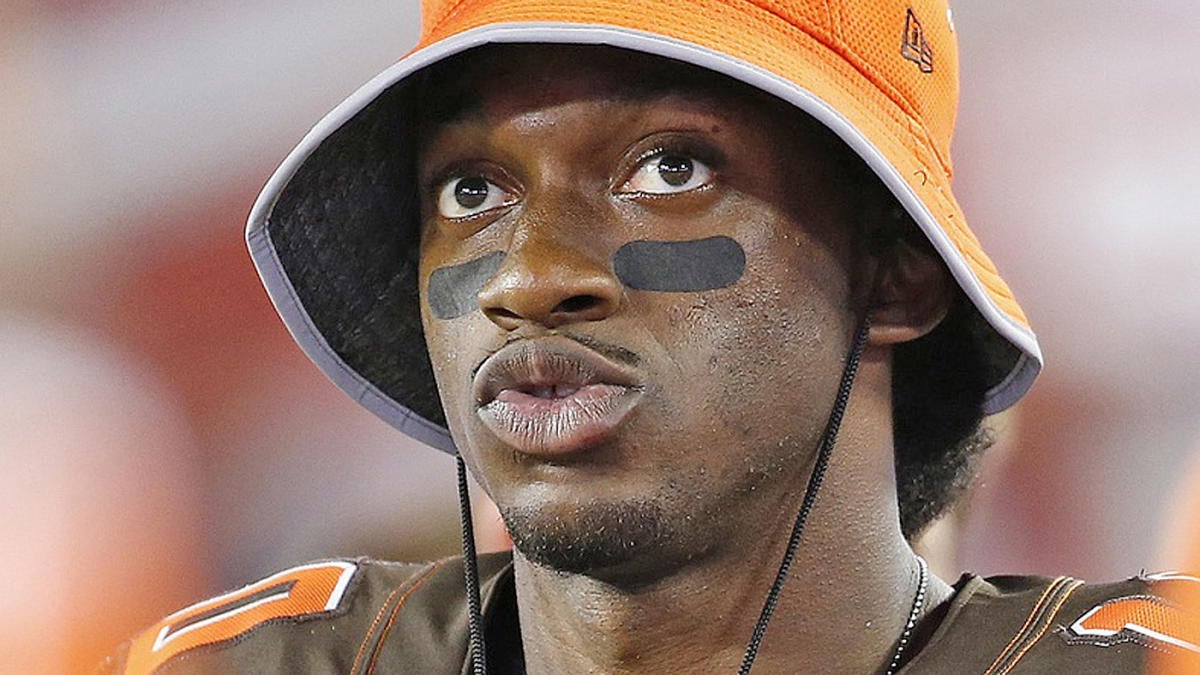 Washington Redskins Robert Griffin III and wife Rebecca expecting first  child