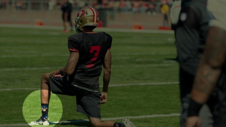 LOOK: Colin Kaepernick's practice socks appear to 