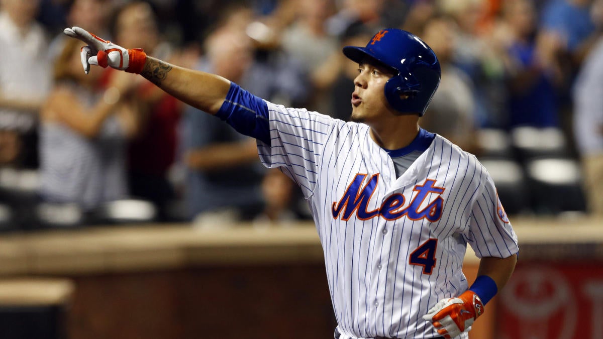 Why Mets fan favorite Wilmer Flores uses 'Friends' theme song as