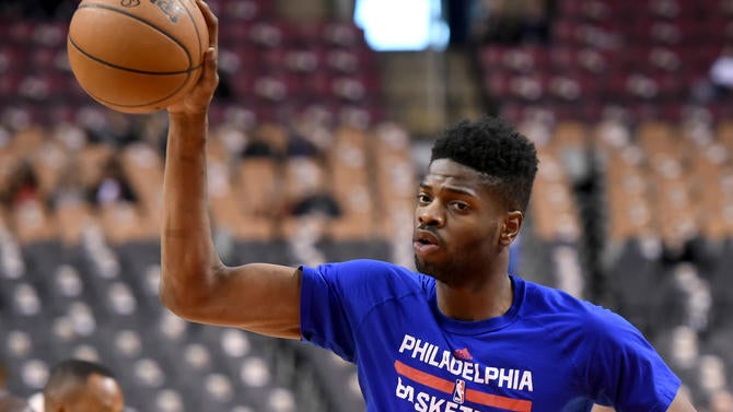 Nerlens Noel warms up