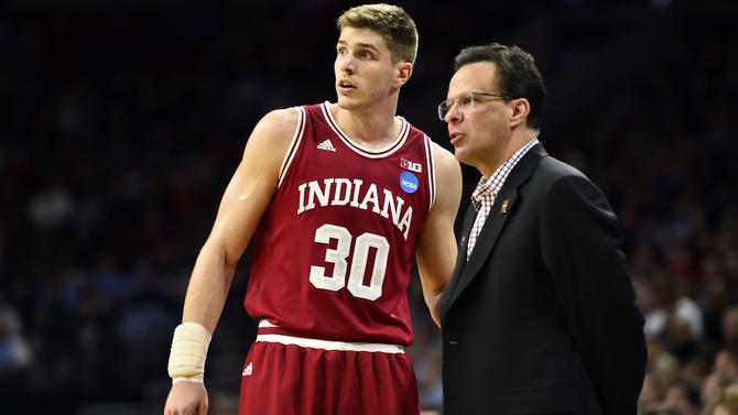 Indiana Senior Collin Hartman Out Indefinitely Following Knee Surgery ...