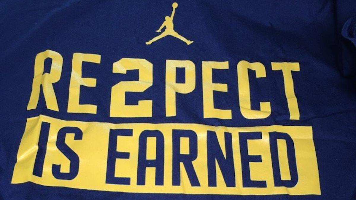 LOOK: Derek Jeter leaves Michigan 'RE2PECT' T-shirts and letter of