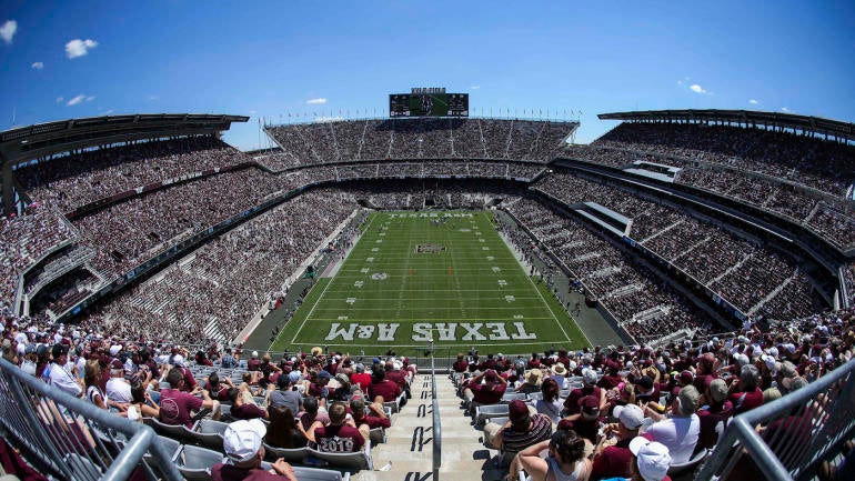 kyle-field.jpg