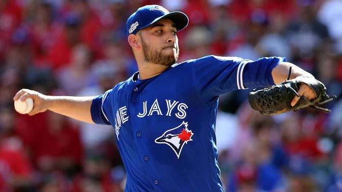marco-estrada-10616.jpg