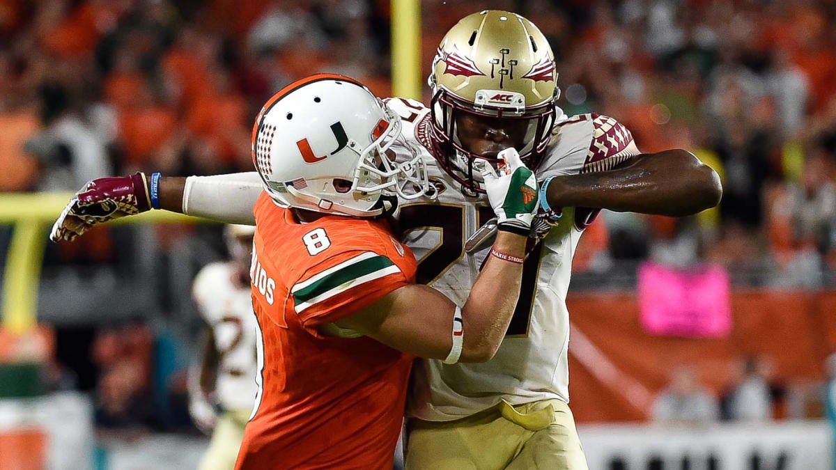 WATCH: There was lots of trash thrown at the end of Miami-FSU from fans ...