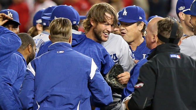 Clayton-kershaw-celebration.jpg