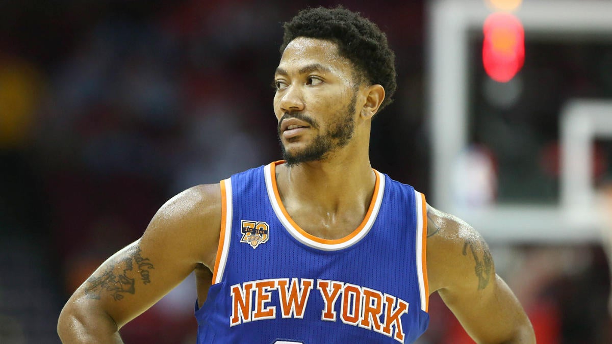 Knicks Announce Status Update On PG Derrick Rose - The Spun