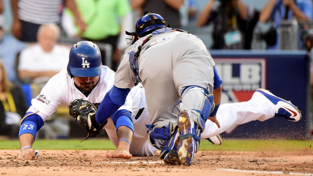 Dodgers' Adrian Gonzalez criticizes MLB's replay system after