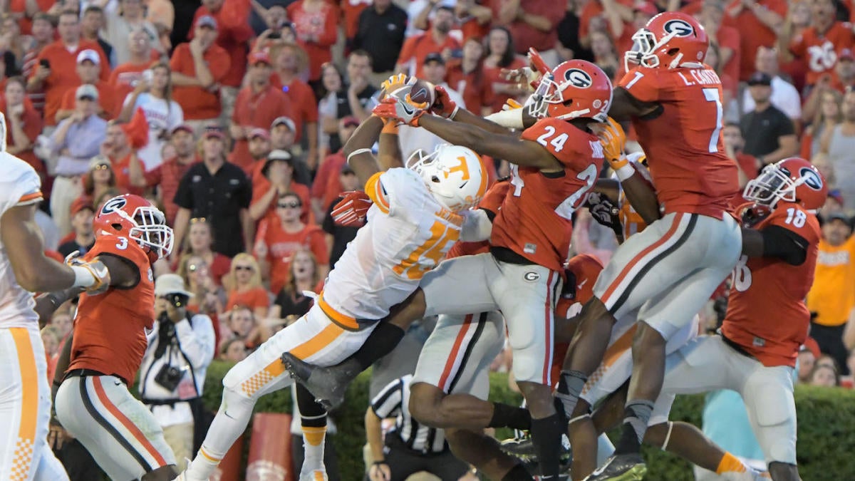 Tennessee dismisses star wide receiver