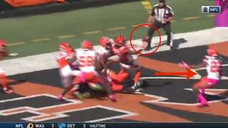 A.J. Green Makes Incredible One-Handed Juggling Hail Mary TD Catch!, Browns  vs. Bengals