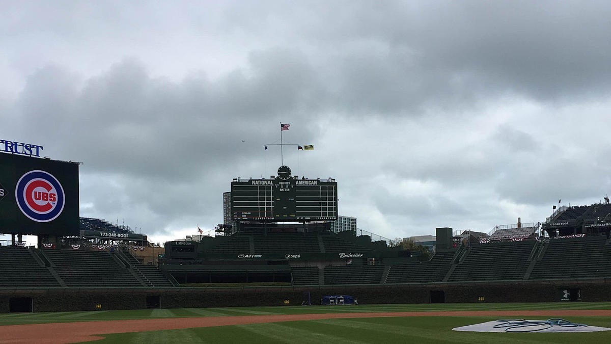 Cubs 'W' Flag Has Long History Beyond Wrigley Field - CBS Chicago