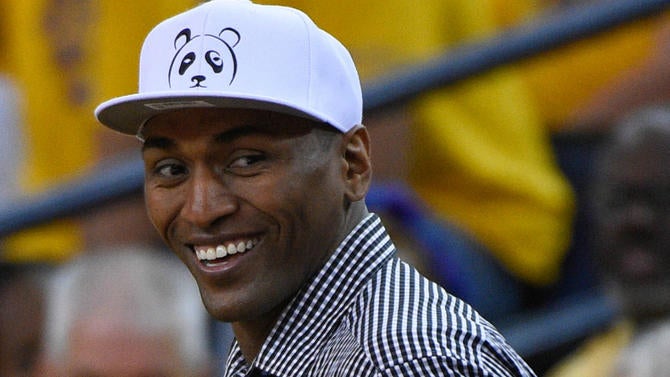 Metta World Peace wears a panda hat