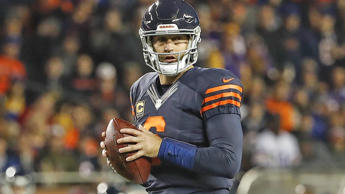 Jay Cutler returns to help Bears upset Vikings