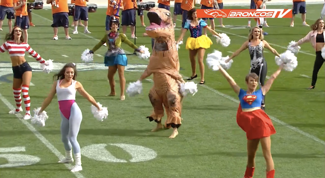 broncos-cheerleader-dinosaur-10-31-16.png