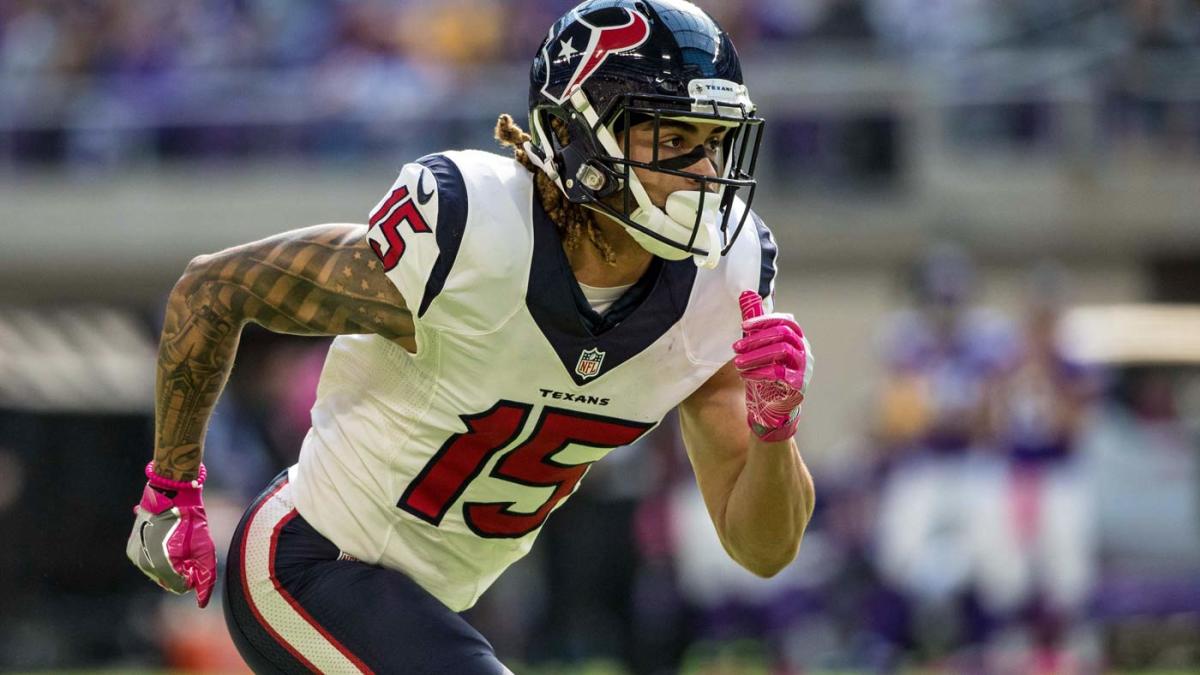 Texans' Will Fuller dealing with apparent hamstring injury