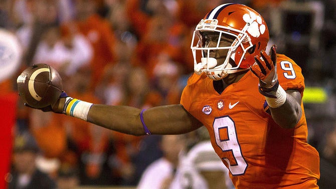 wayne-gallman.jpg