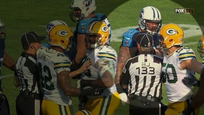 lewan-ref-eject-titans-packers-11-13-16.jpg