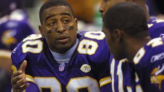 Randy Moss and Cris Carter named best WR duo of all time