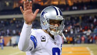 Jones, Garrett never considered benching an off Prescott with Romo