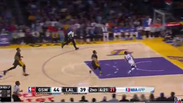 curry misses dunk