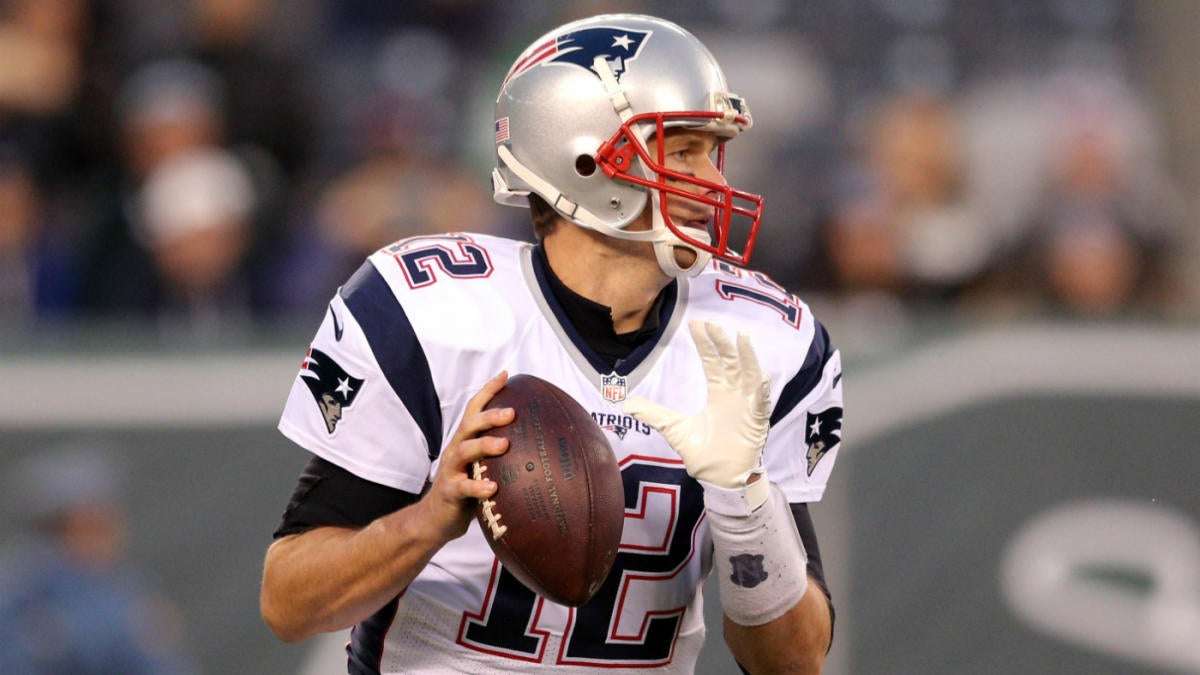 Patriots notes: Tom Brady says Darrelle Revis 'just a great player'