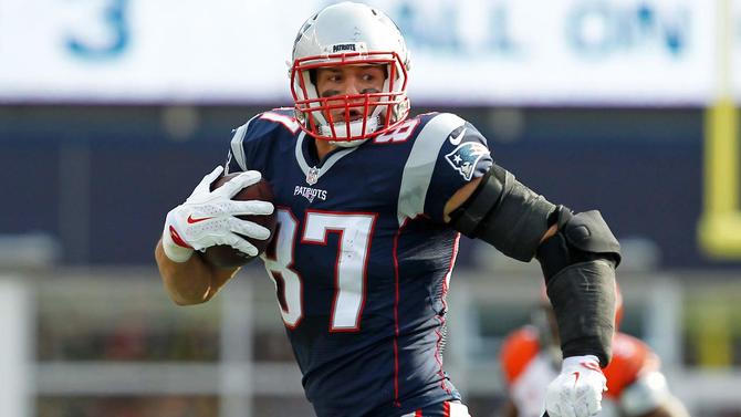 rob-gronkowski.jpg