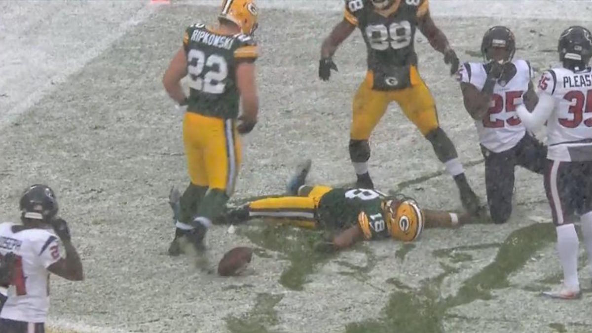 NFL players celebrate touchdowns with snow angels, but not all