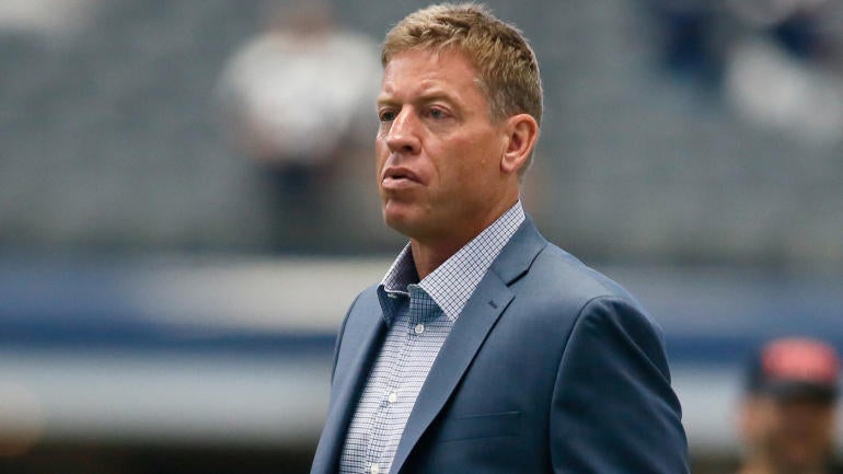 Troy Aikman thinks Jerry Jones is making some ridiculous 