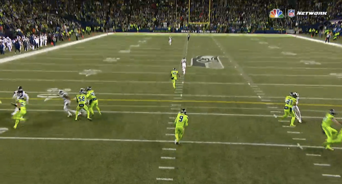 jon-ryan-hole-seahawks-12-15-16.png