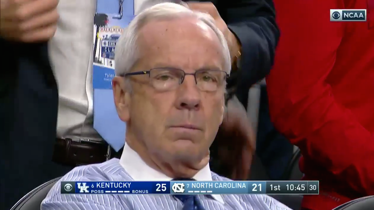 WATCH: Roy Williams teed up after flinging jacket in anger, hitting own ...